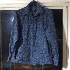 Men’s long sleeve button up